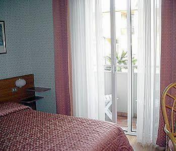 Riviera Hotel