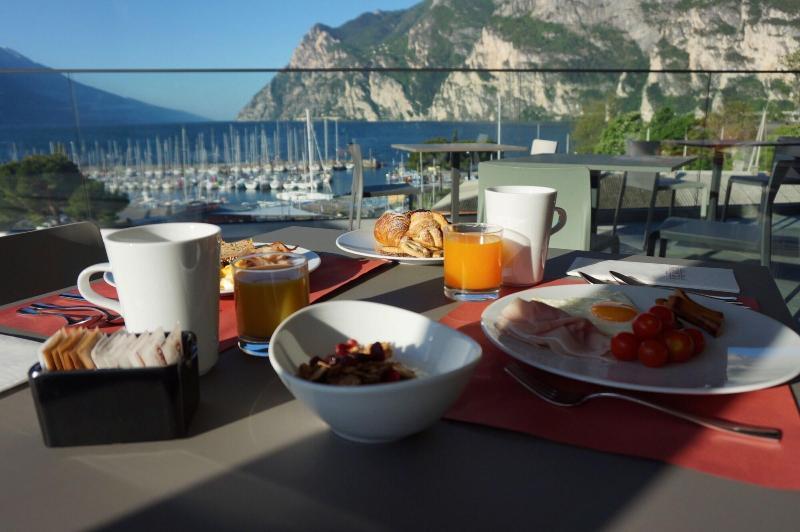 Hotel Riviera 3*